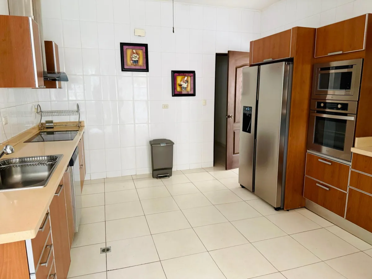 Casa en Alquiler en Costa Sur - PH Villa Valencia
