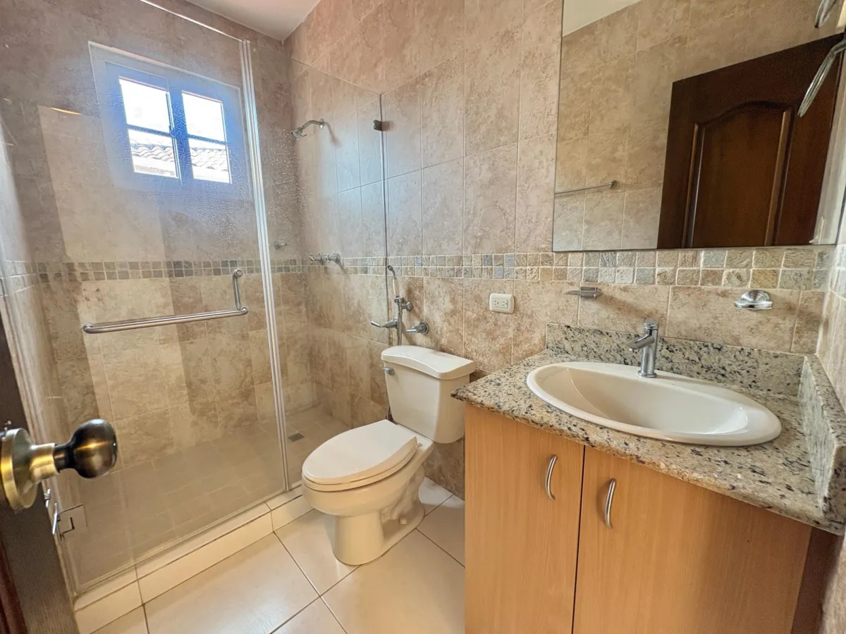 Casa en Alquiler en Costa Sur - PH Villa Valencia