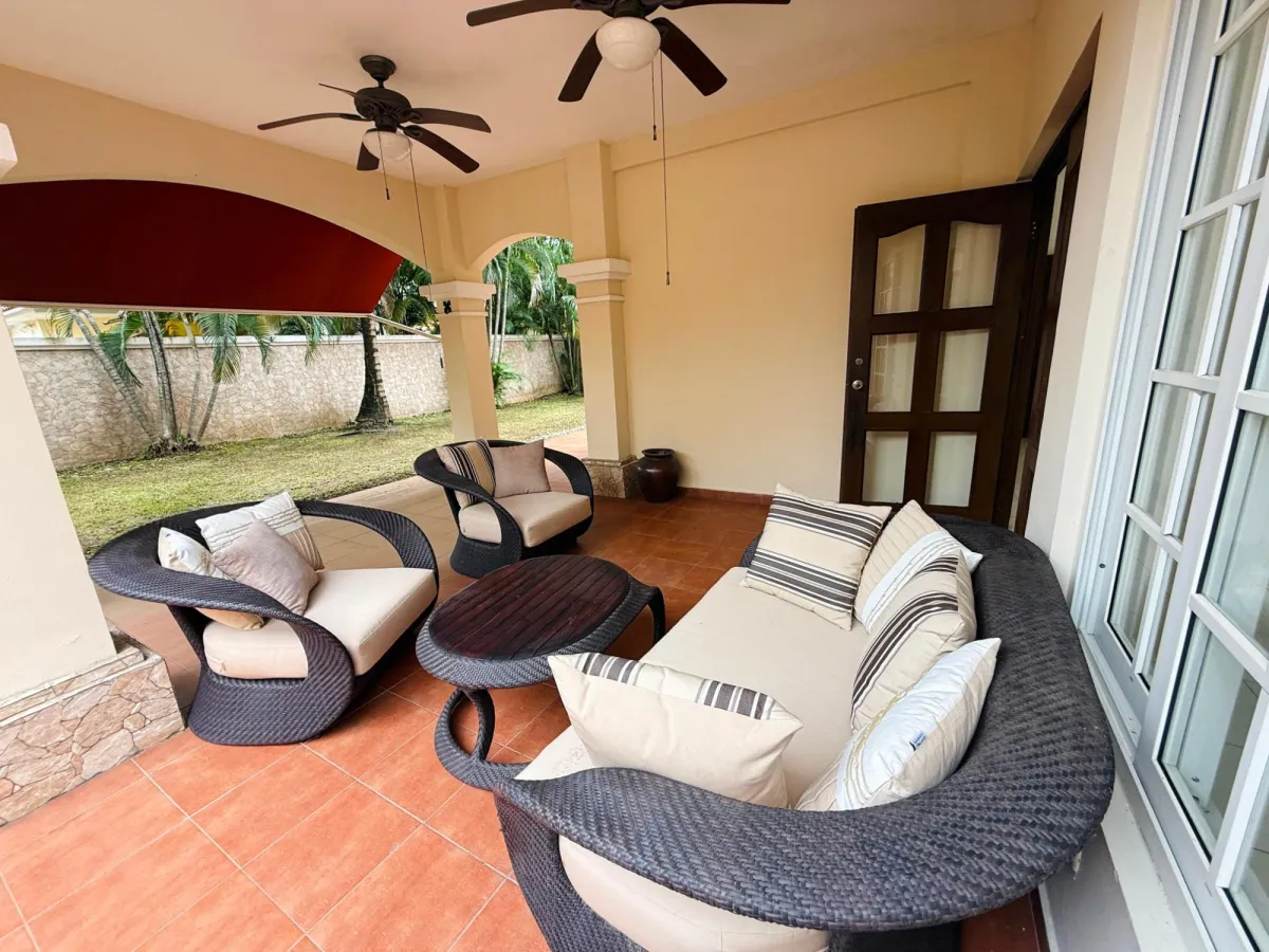 Casa en Alquiler en Costa Sur - PH Villa Valencia