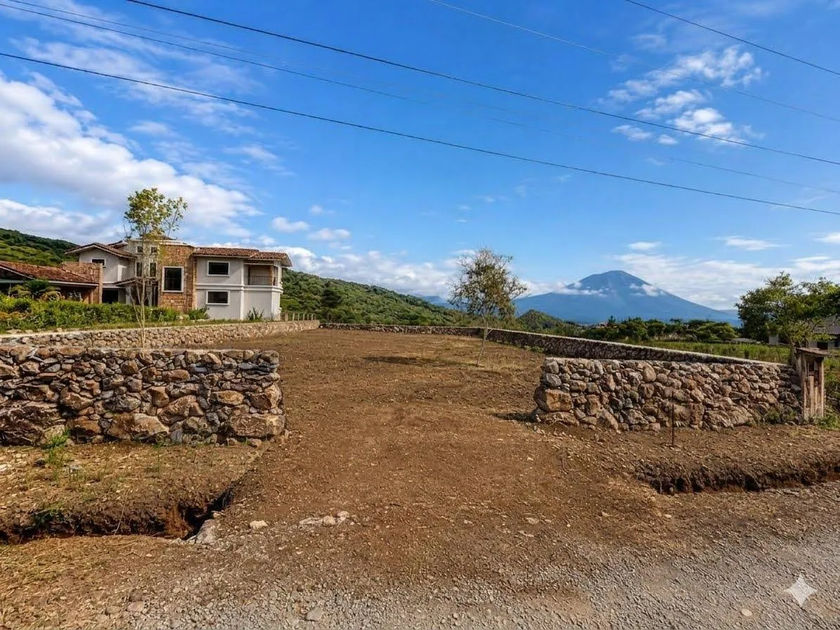 Lote con Vistas al Cañón y al Volcán Barú en Boquete Panamá
