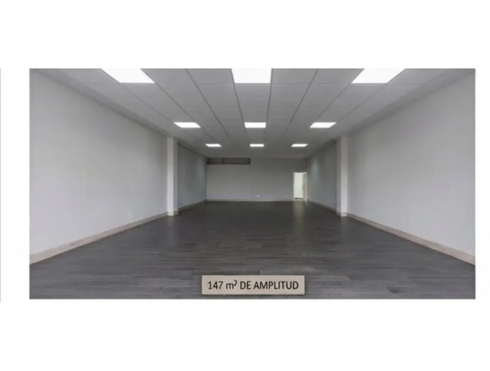 Commercial Space Rental at Plaza Cristal, Av. Centenario. LM