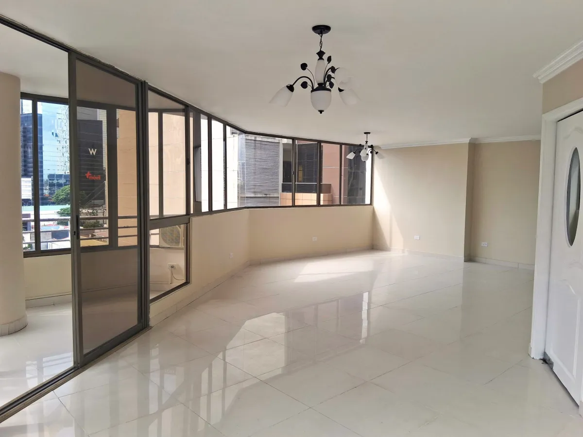 Apartamento a la venta en Tower One