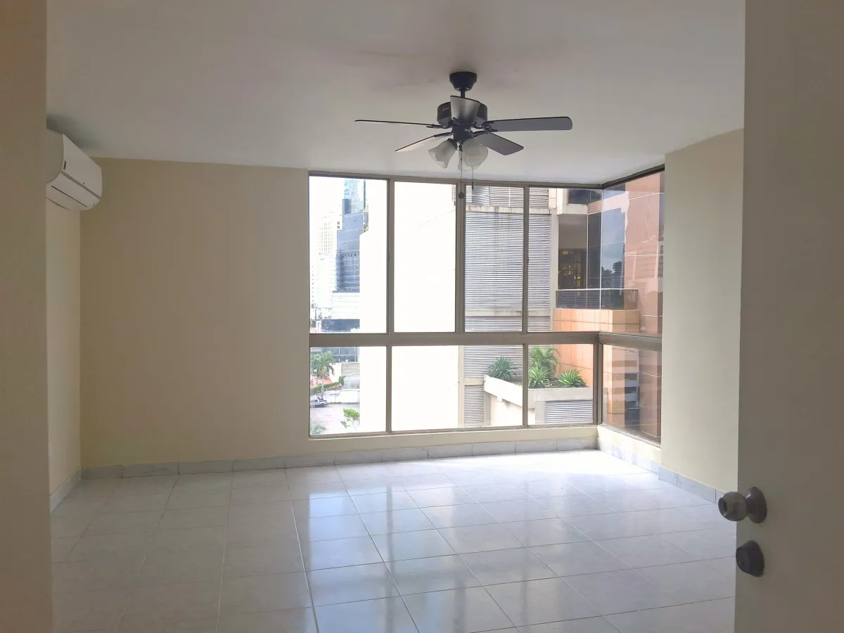Apartamento a la venta en Tower One