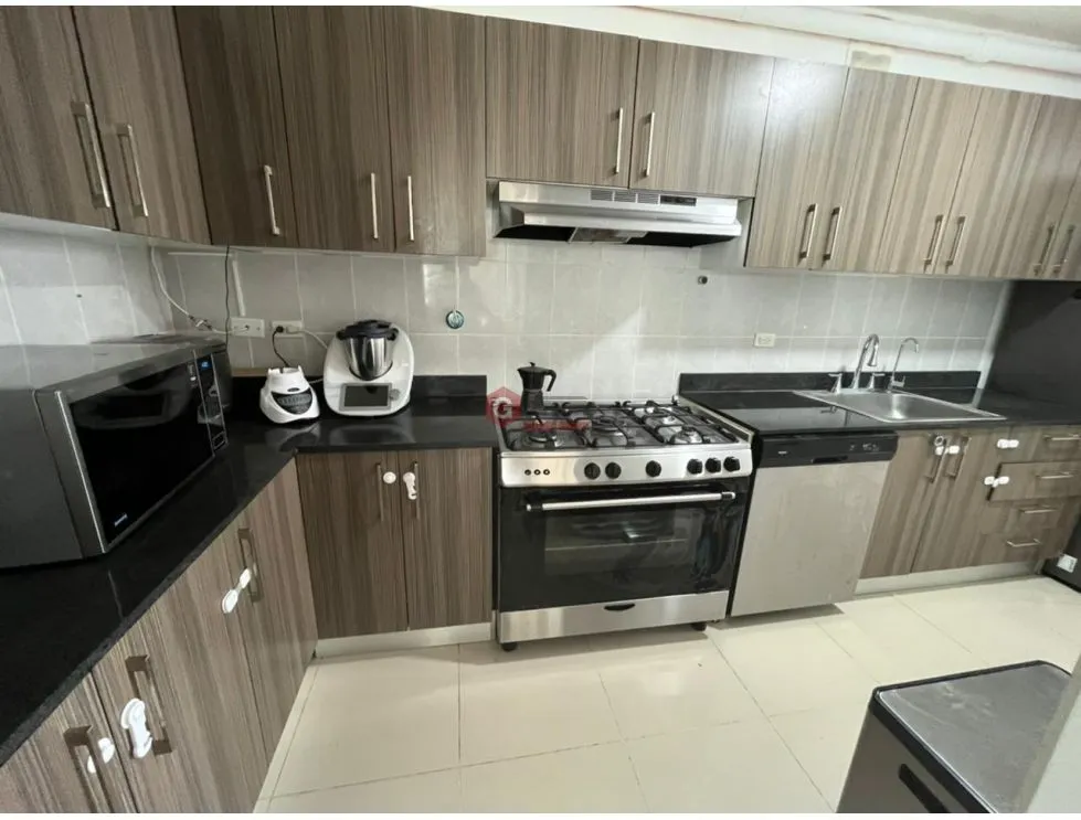 CARRASQUILLA / PH RESIDENCIAS DEL SOL / 96m2 / LINEA BLANCA