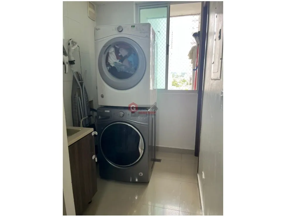 CARRASQUILLA / PH RESIDENCIAS DEL SOL / 96m2 / LINEA BLANCA
