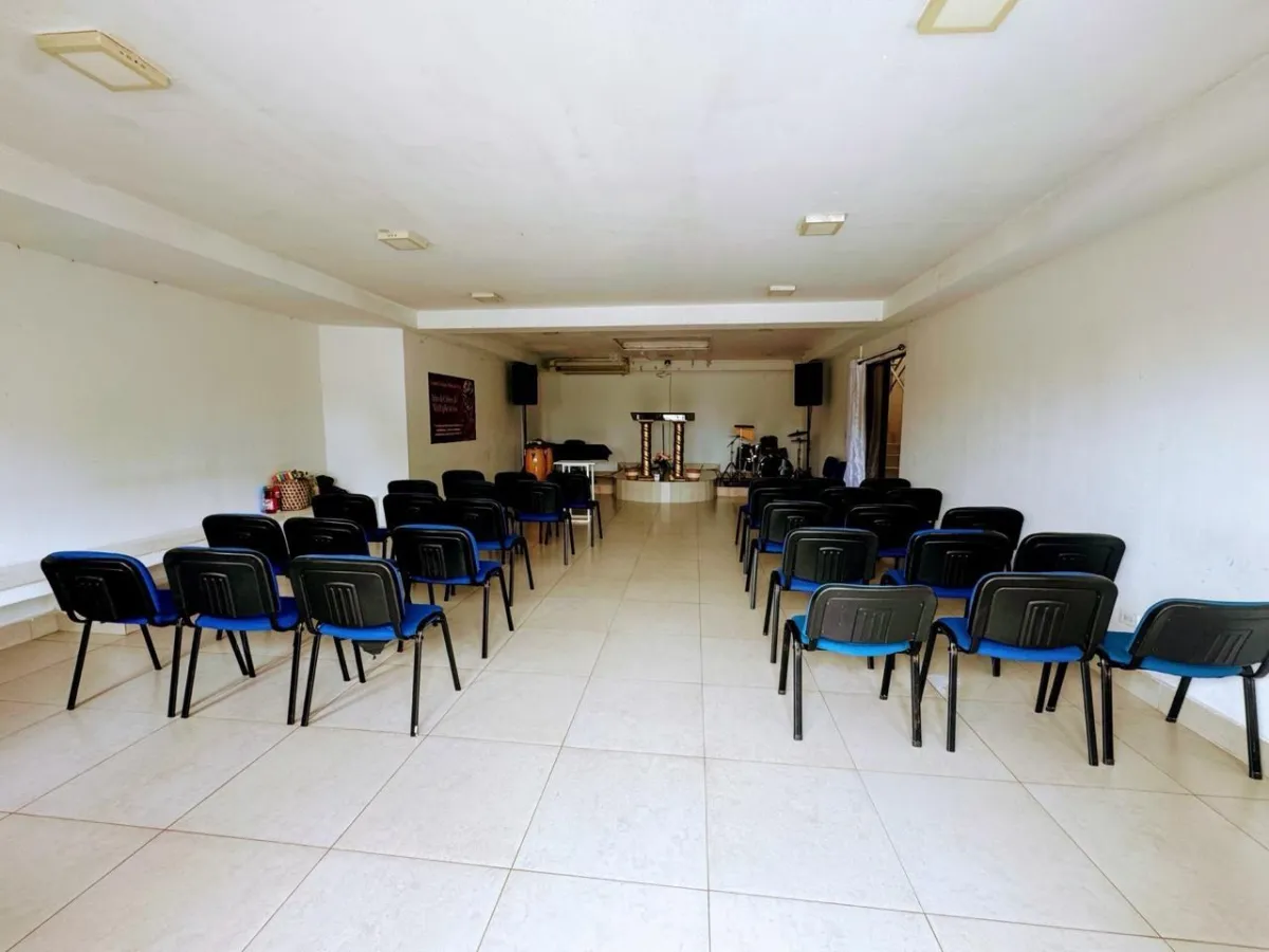 Venta de Local Comercial de Dos Pisos en Downtown, La Chorrera