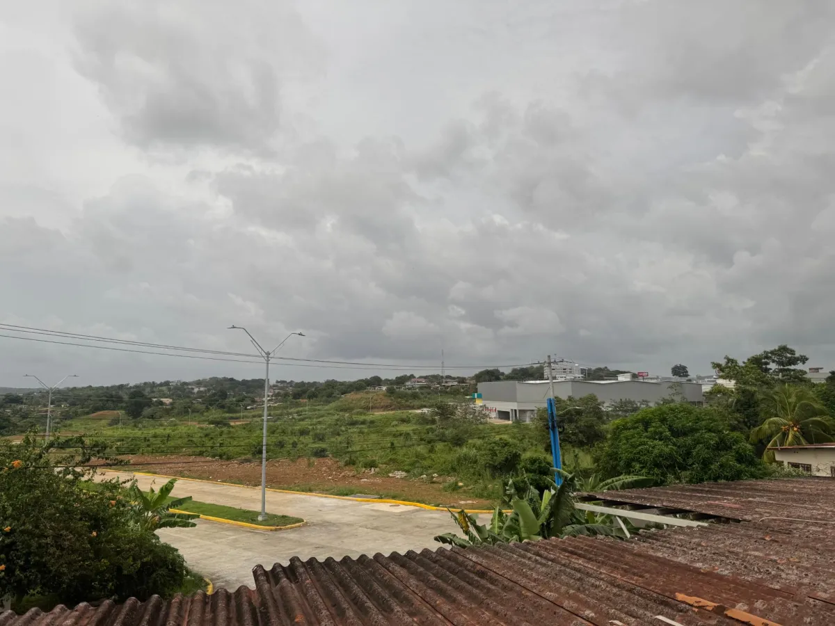 Venta de Local Comercial de Dos Pisos en Downtown, La Chorrera