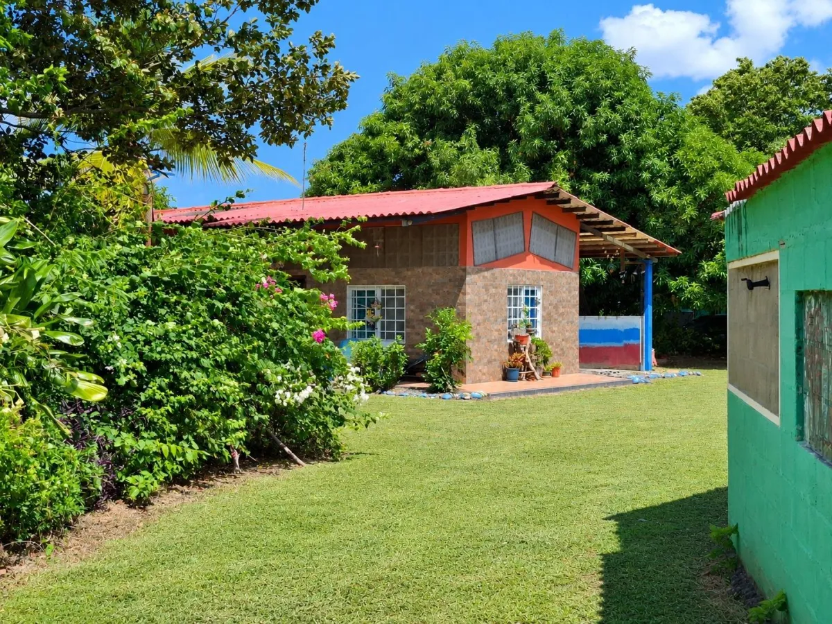 Affordable house on 1,940 m² of land - A Green Par