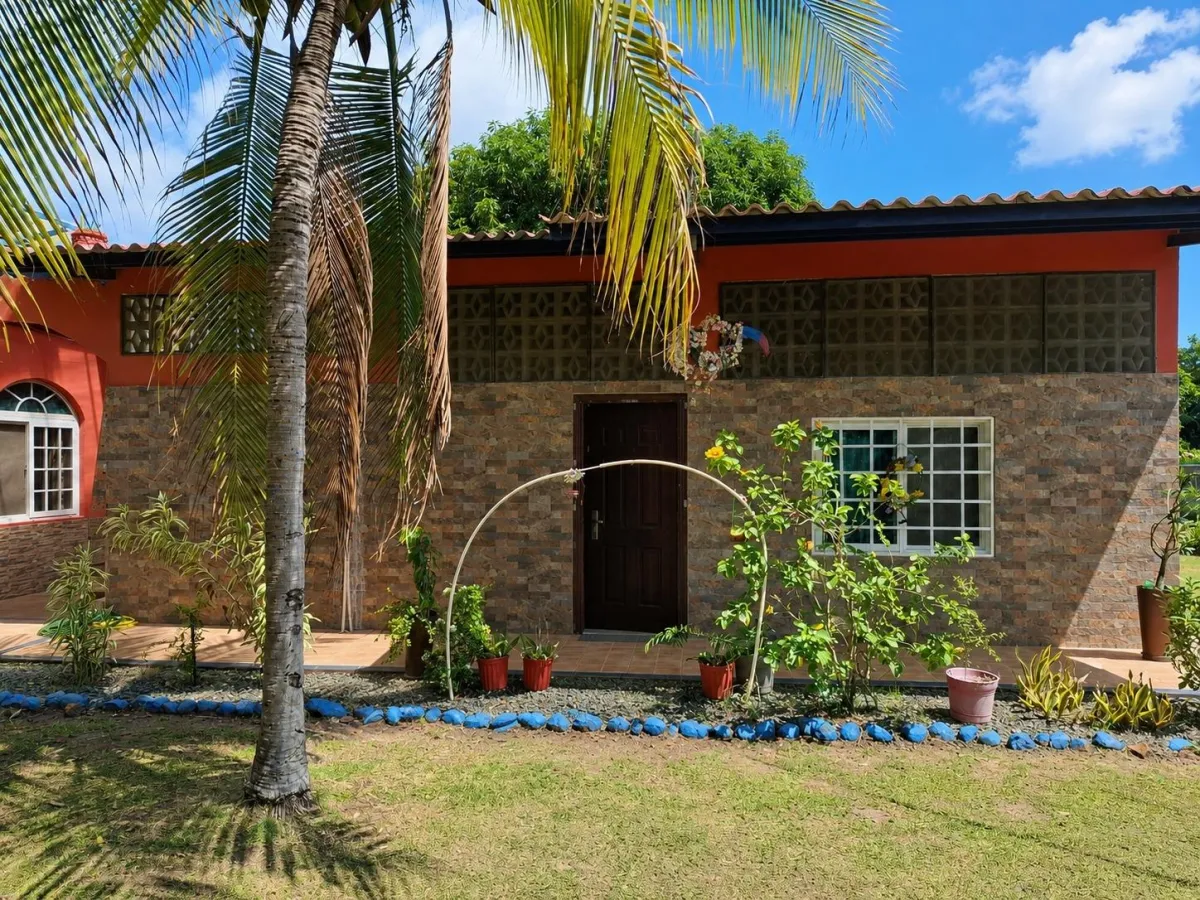 Affordable house on 1,940 m² of land - A Green Par