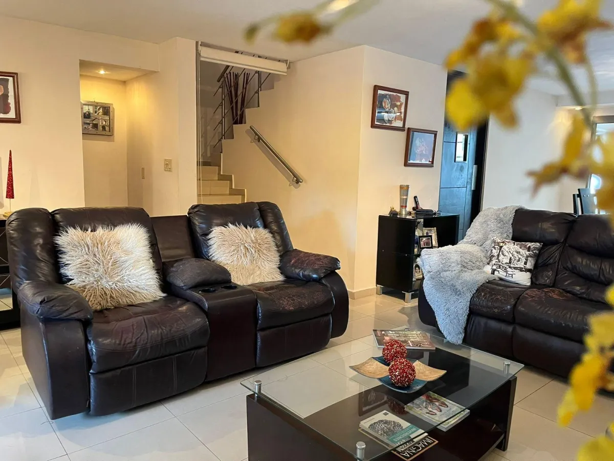 House for sale in Altos de Panamá