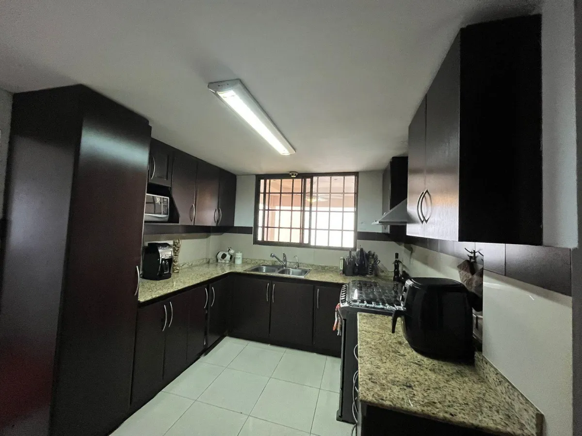 House for sale in Altos de Panamá