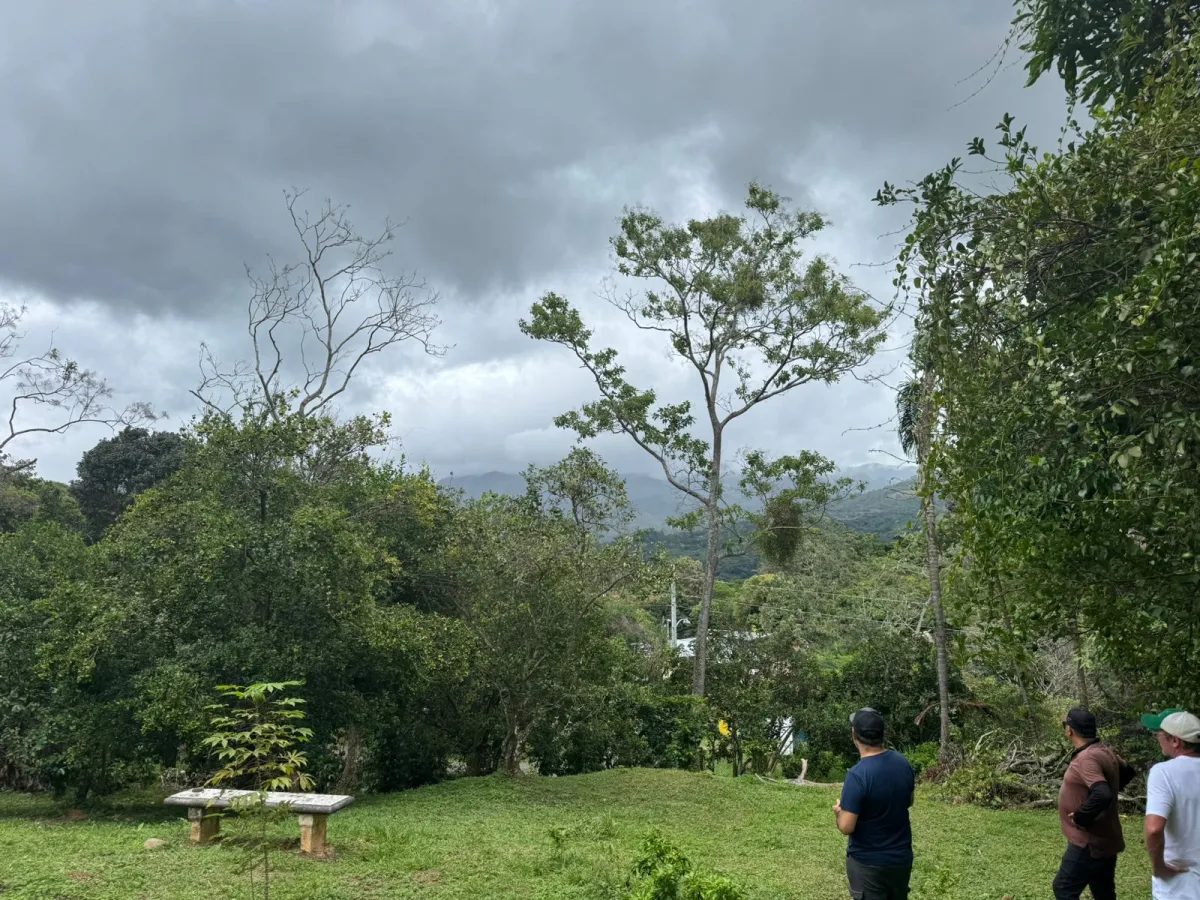 Casa en Venta en el Centro de Santa Fe, Veraguas – 1,899.55 m²