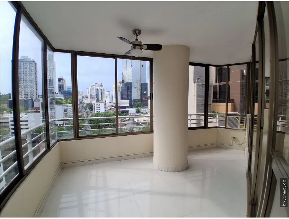 Apartment for sale in Bella Vista