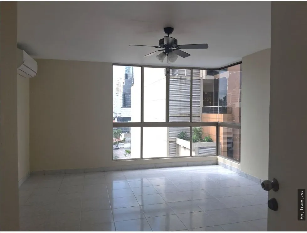 Apartment for sale in Bella Vista