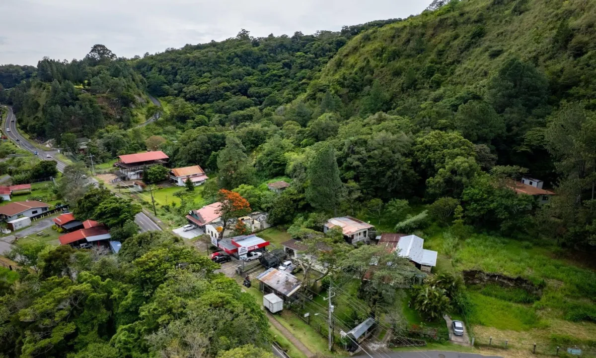 Prime Commercial Land in Bajo Boquete Panama