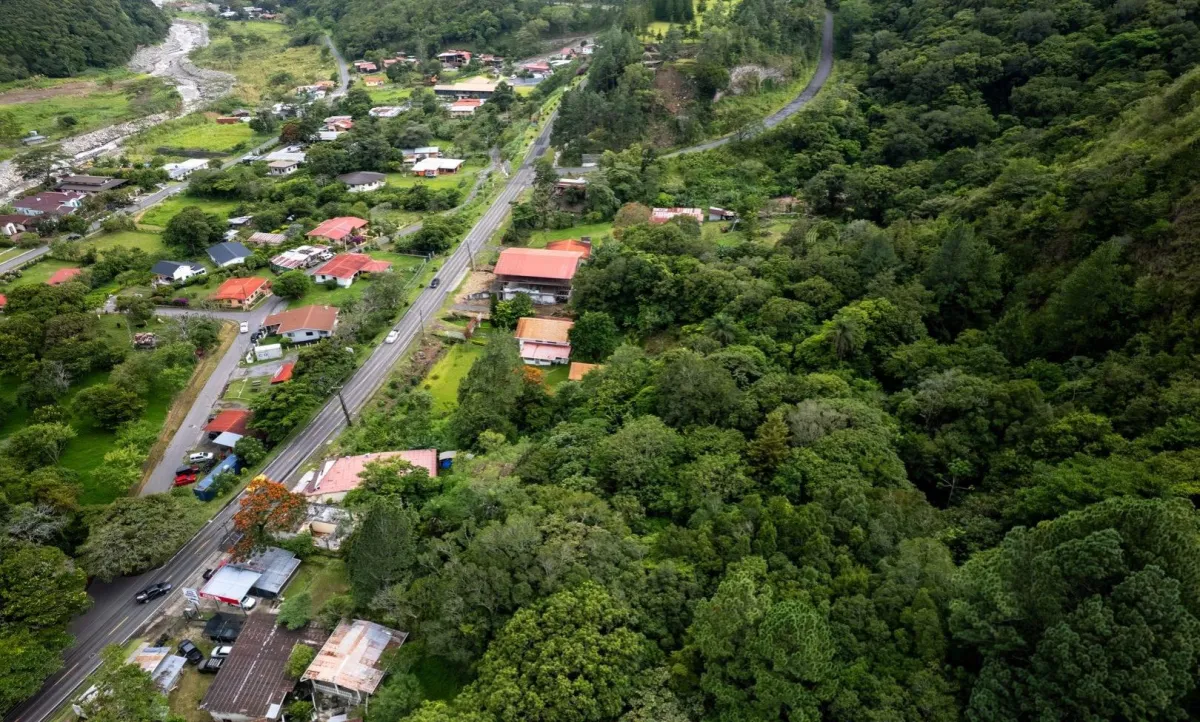 Prime Commercial Land in Bajo Boquete Panama