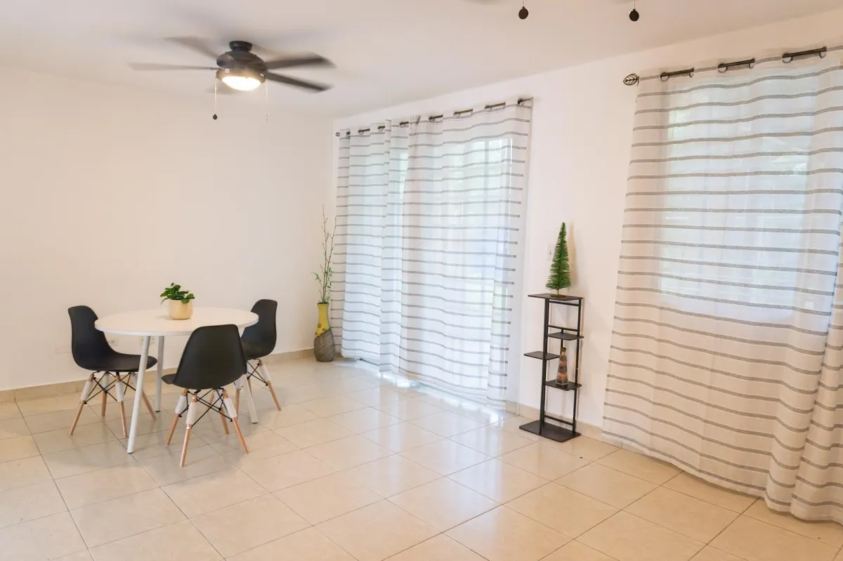 RESIDENCIA EN VILLA LAS PALMERAS ARRAIJAN