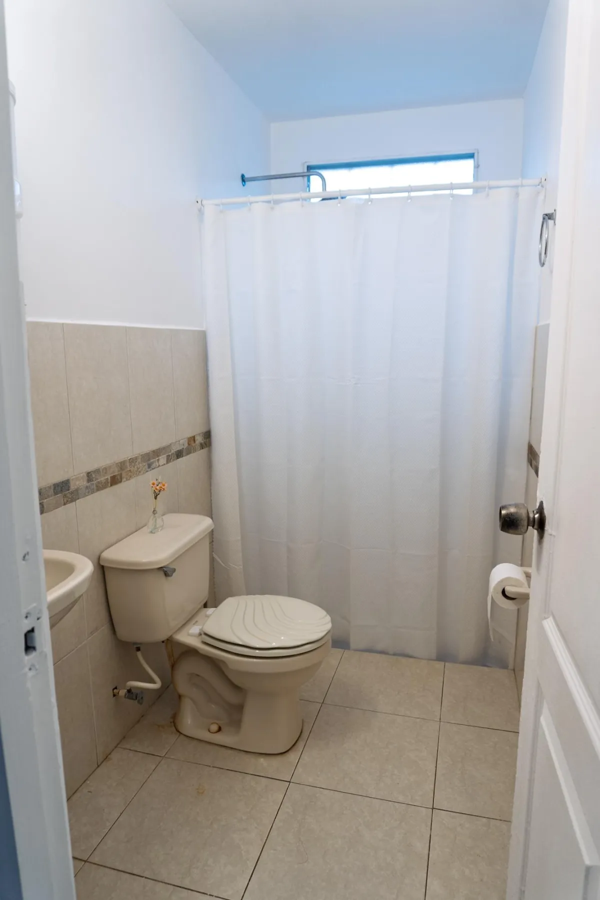 RESIDENCIA EN VILLA LAS PALMERAS ARRAIJAN