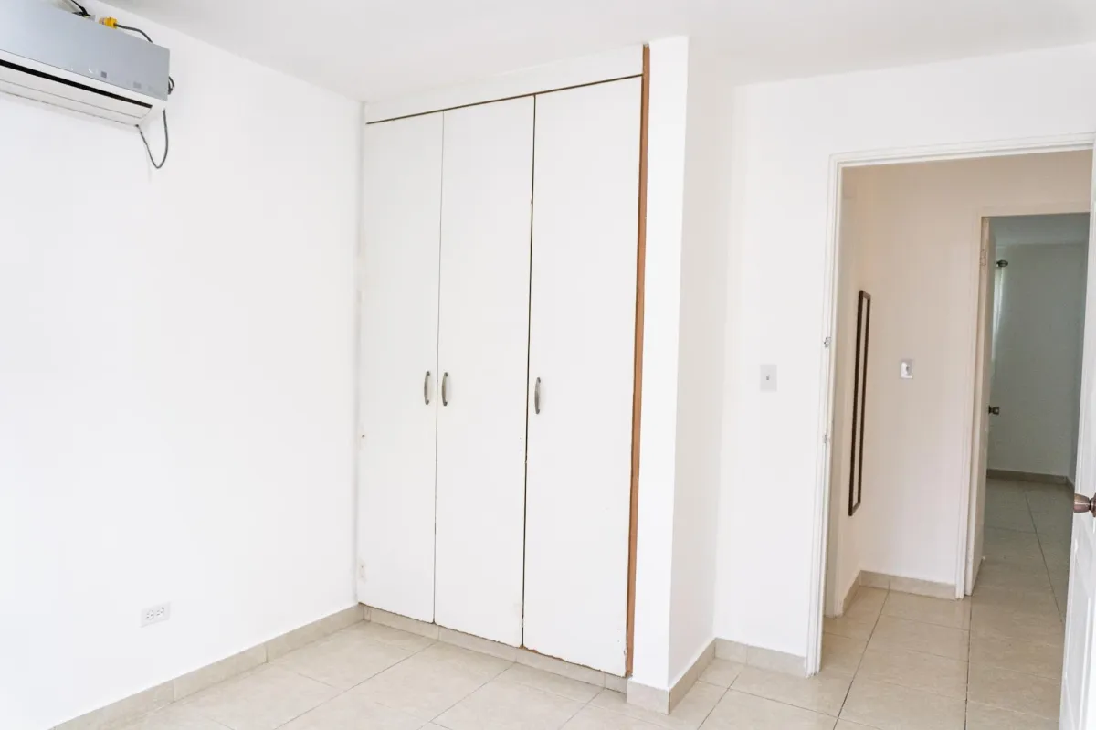 RESIDENCIA EN VILLA LAS PALMERAS ARRAIJAN