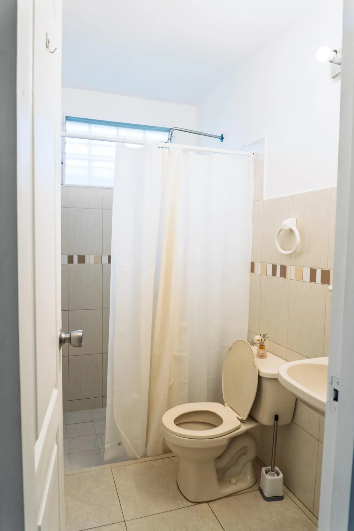 RESIDENCIA EN VILLA LAS PALMERAS ARRAIJAN
