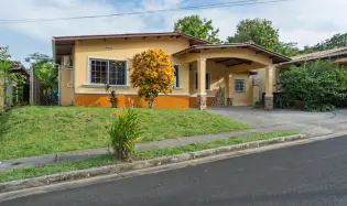 RESIDENCE IN VILLA LAS PALMERAS ARRAIJAN