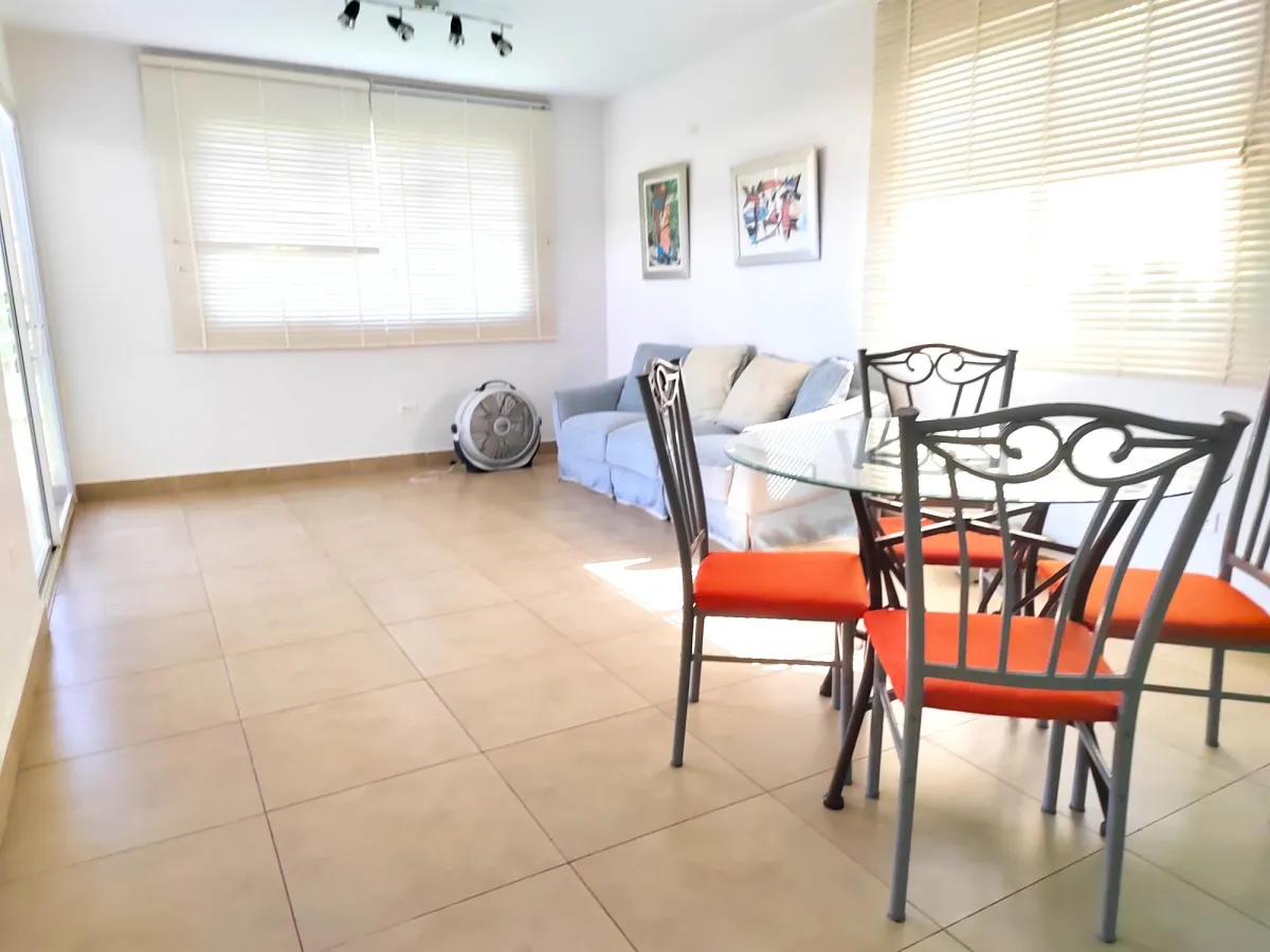 Casa de Playa Lista Para Ocupar en Coronado