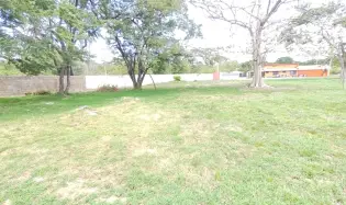 Land at an excellent price in a gated community.