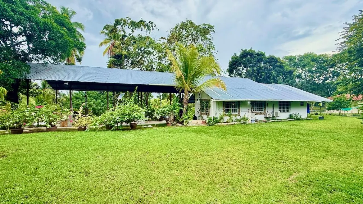 VILLA ELSYEL EN VALLE LOS LIRIOS