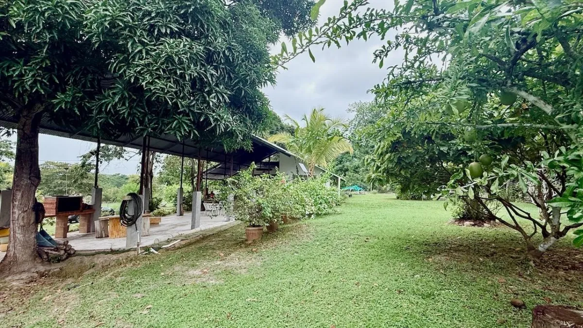 VILLA ELSYEL EN VALLE LOS LIRIOS