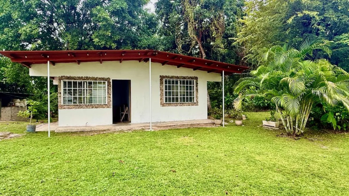 VILLA ELSYEL EN VALLE LOS LIRIOS
