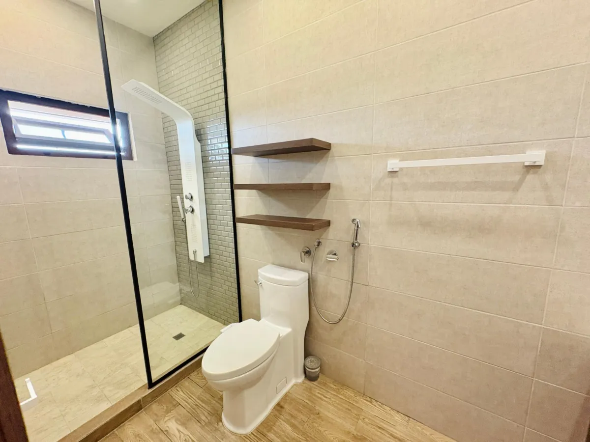 House for Rent in South Coast - Sunset Coast