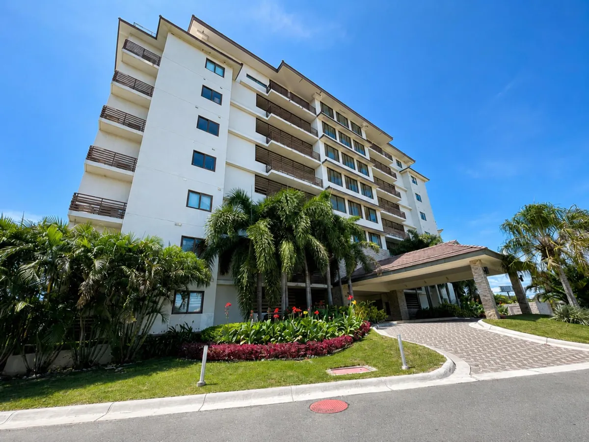 APARTAMENTO DE PLAYA EN ALQUILER EN SAN CARLOS