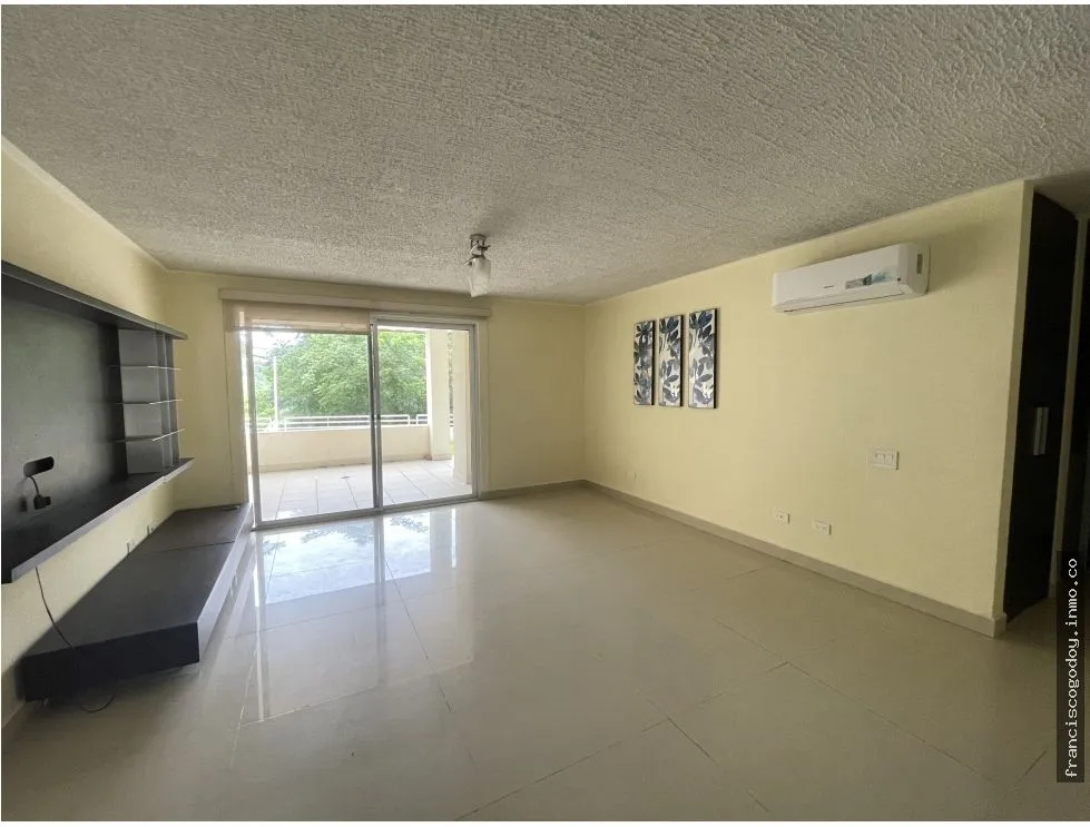 APARTMENT FOR SALE IN ALTAMIRA GARDENS PH