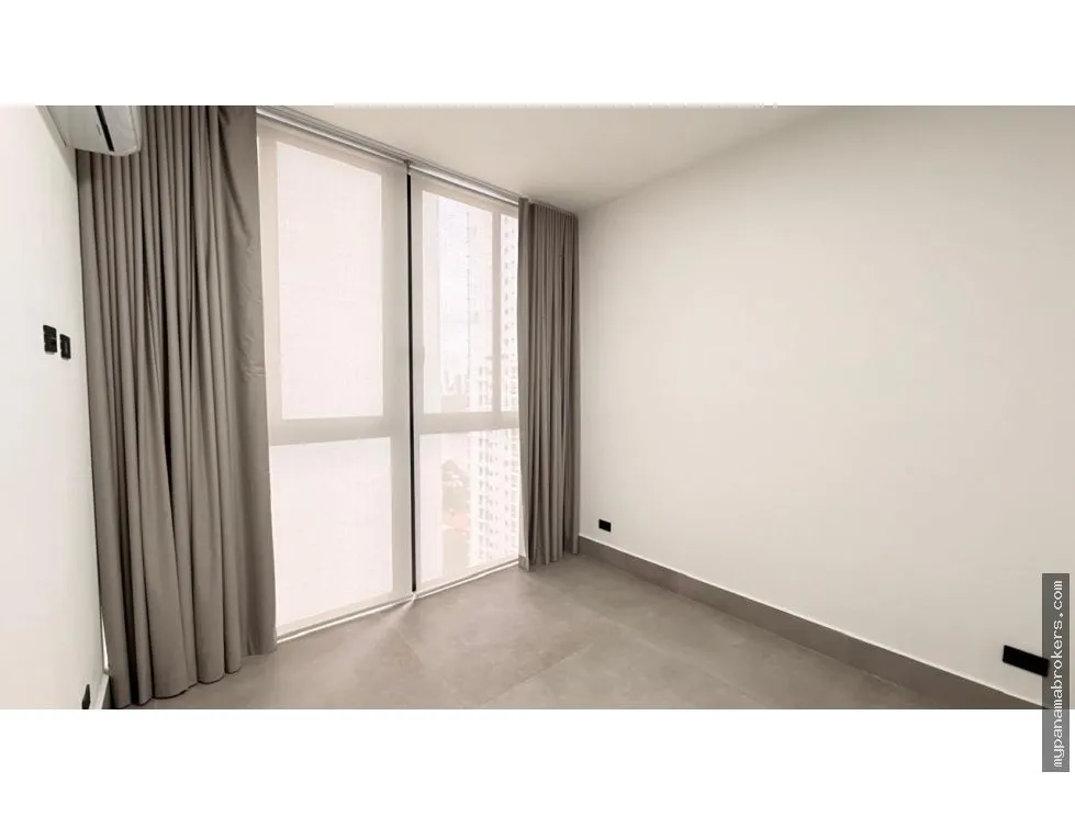 Apartment for Sale in Coco del Mar, San Francisco