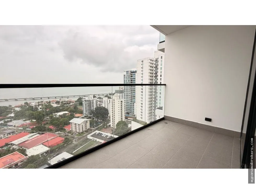 Apartment for Sale in Coco del Mar, San Francisco