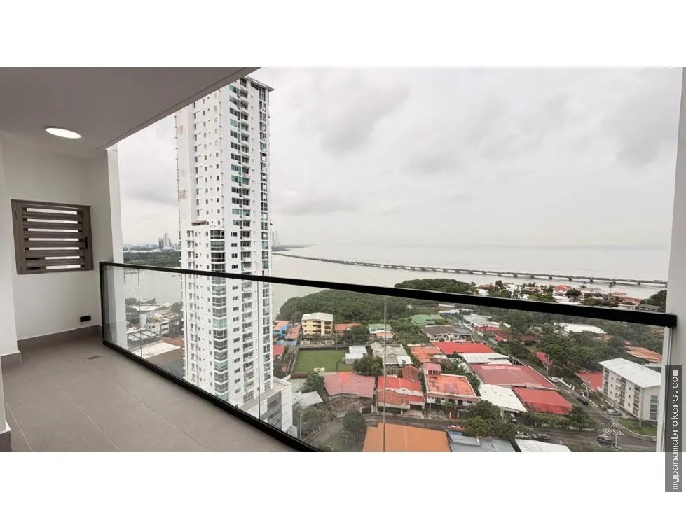 Apartment for Sale in Coco del Mar, San Francisco