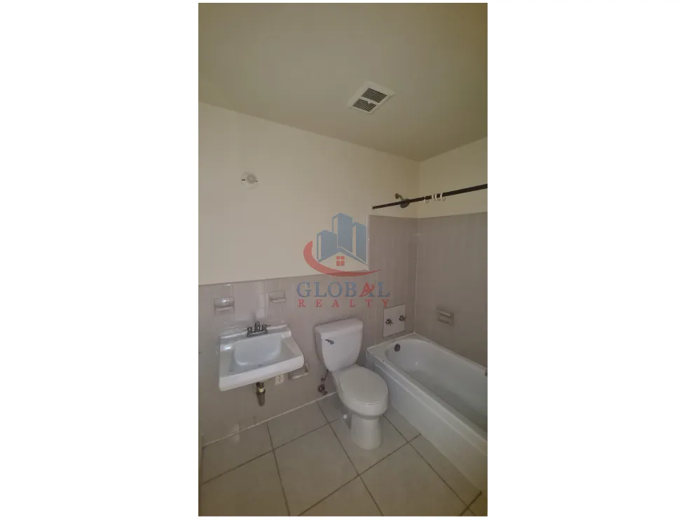 Se Vende Casa en Howard Panama Pacifico