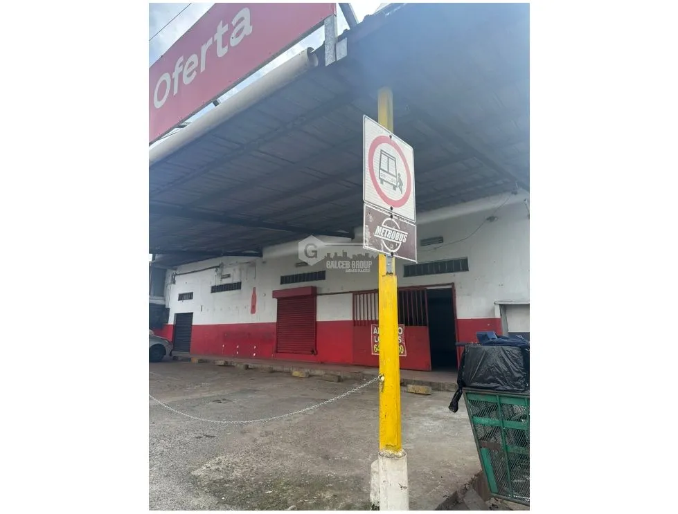 FOR LEASE COMMERCIAL SPACE PEDREGAL 265M 7 PARKING SPACIOUS CORNER LOCATION