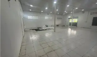 COMMERCIAL SPACE / PEDREGAL / 265M / PARKING / SPACIOUS / CORNER LOCATION