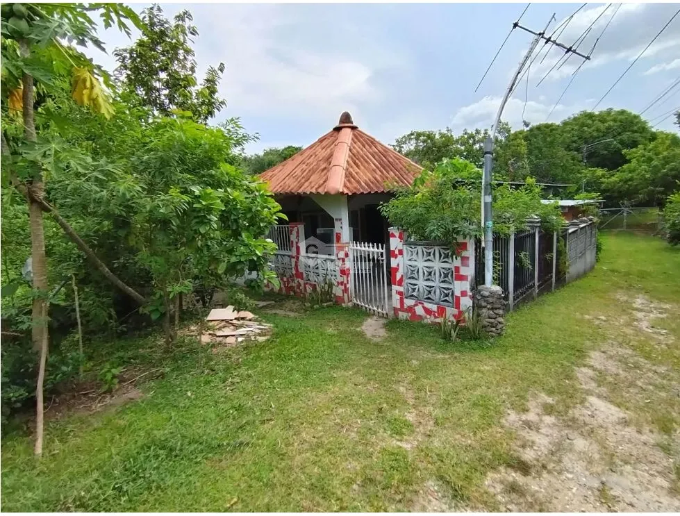 HOUSE FOR SALE IN SAN CARLOS 724 M2 FENCED MINUTES FROM BEACHES
