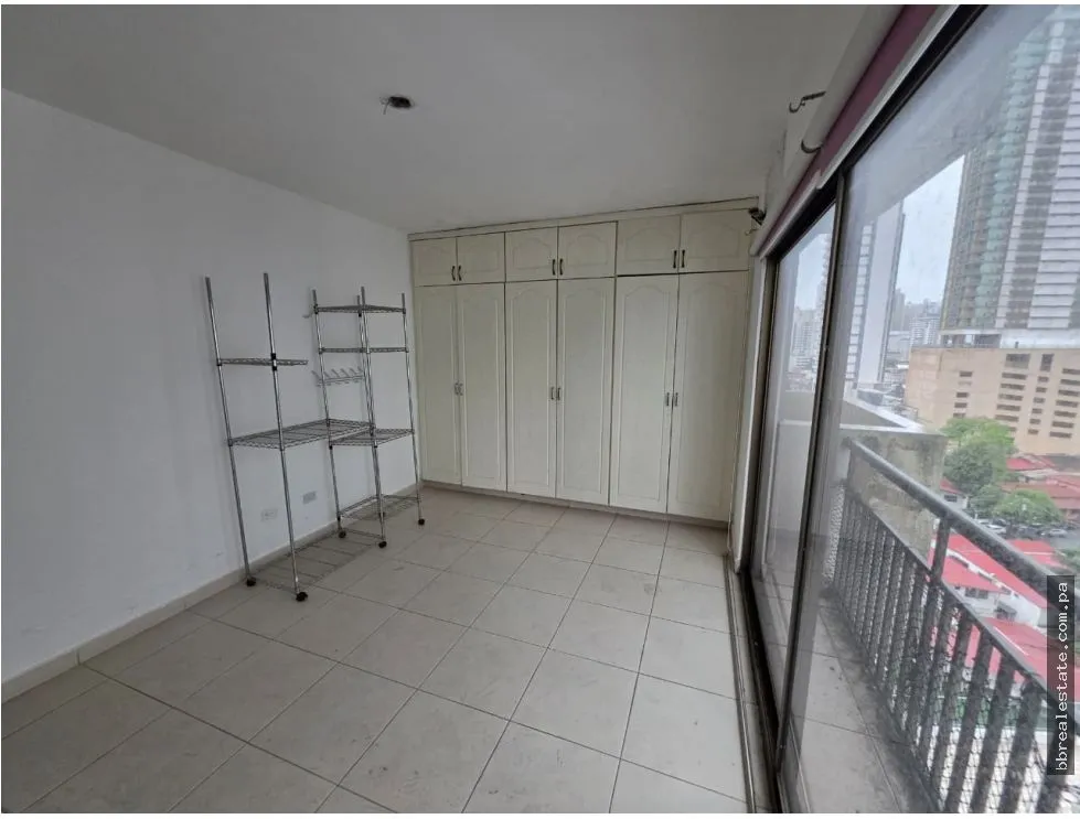 Apartment for Sale in PH Long Beach, Coco del Mar