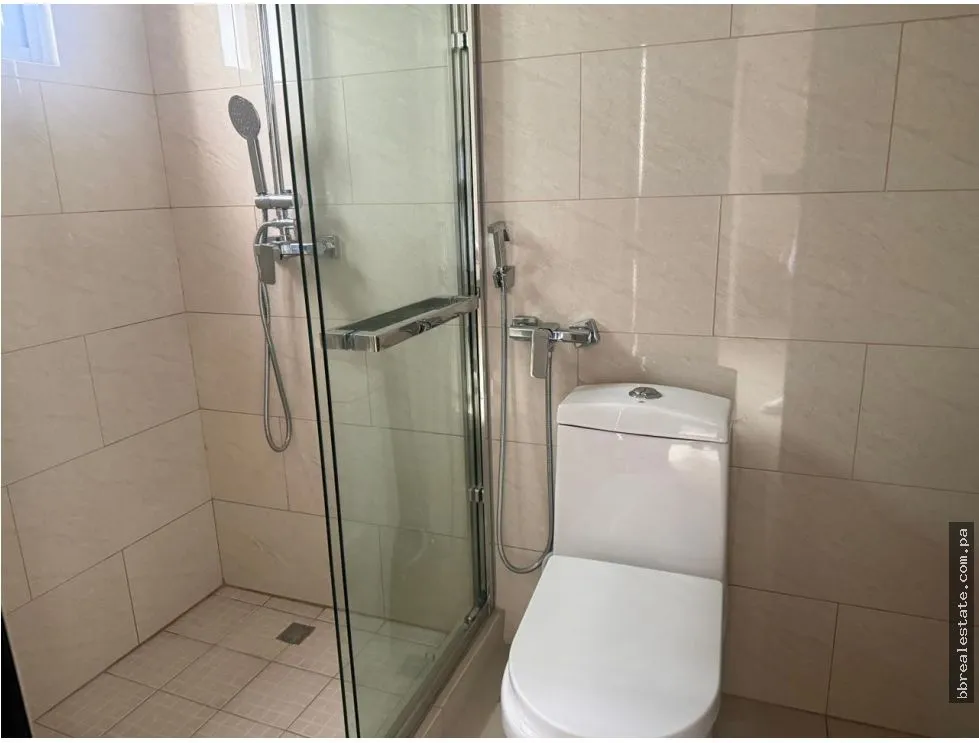 Apartment Rental in PH Vicky Village, El Carmen
