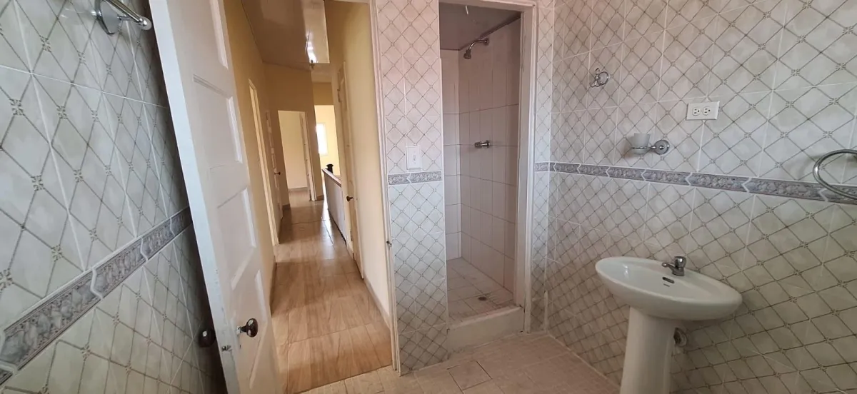 House for sale in Nuevo Cristóbal, Colón, Panama