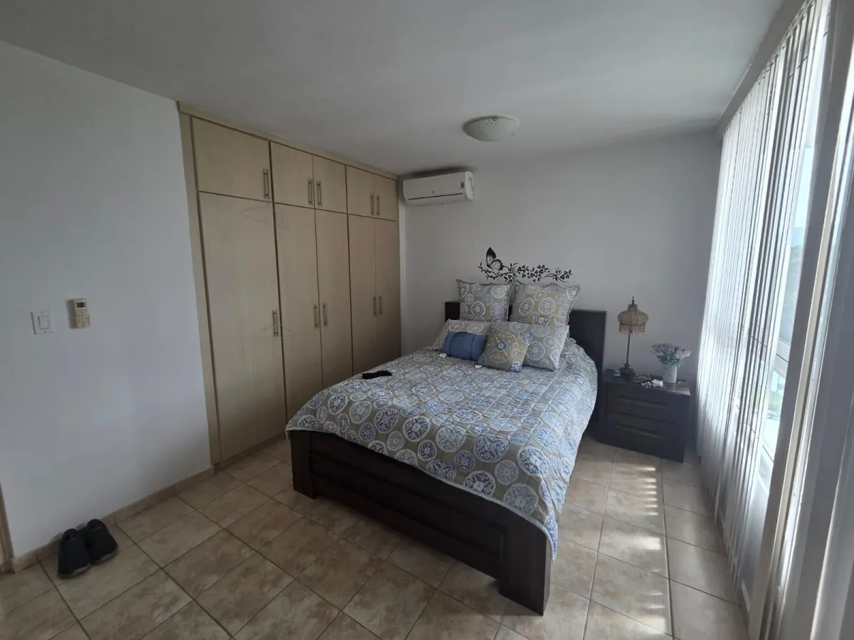 Beach apartment for sale