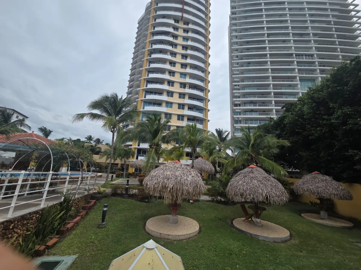 Beach apartment for sale