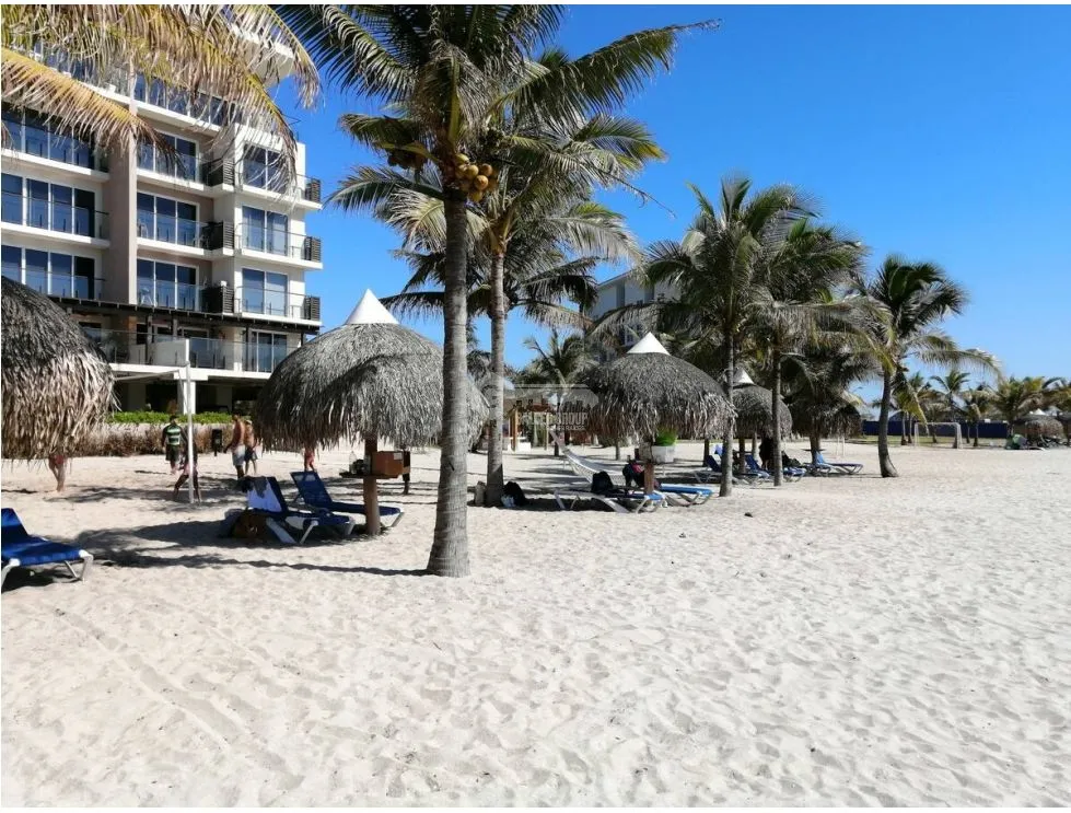 PUNTA CHAME / BEACH CONDO / PLAYA CARACOL / 126M / AMOBLADO