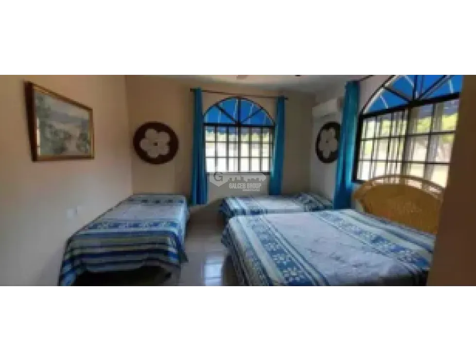 CORONADO / LAS LAJAS / 4 BEDROOMS / PRIVATE POOL / GREEN AREAS