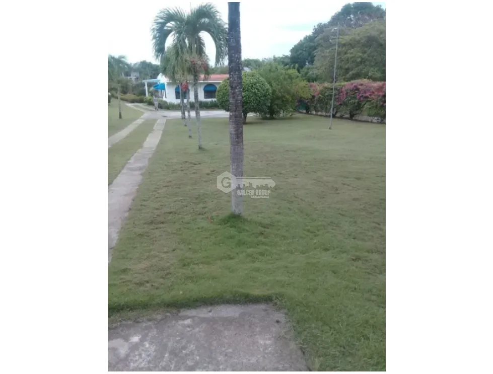 CORONADO / LAS LAJAS / 4 BEDROOMS / PRIVATE POOL / GREEN AREAS