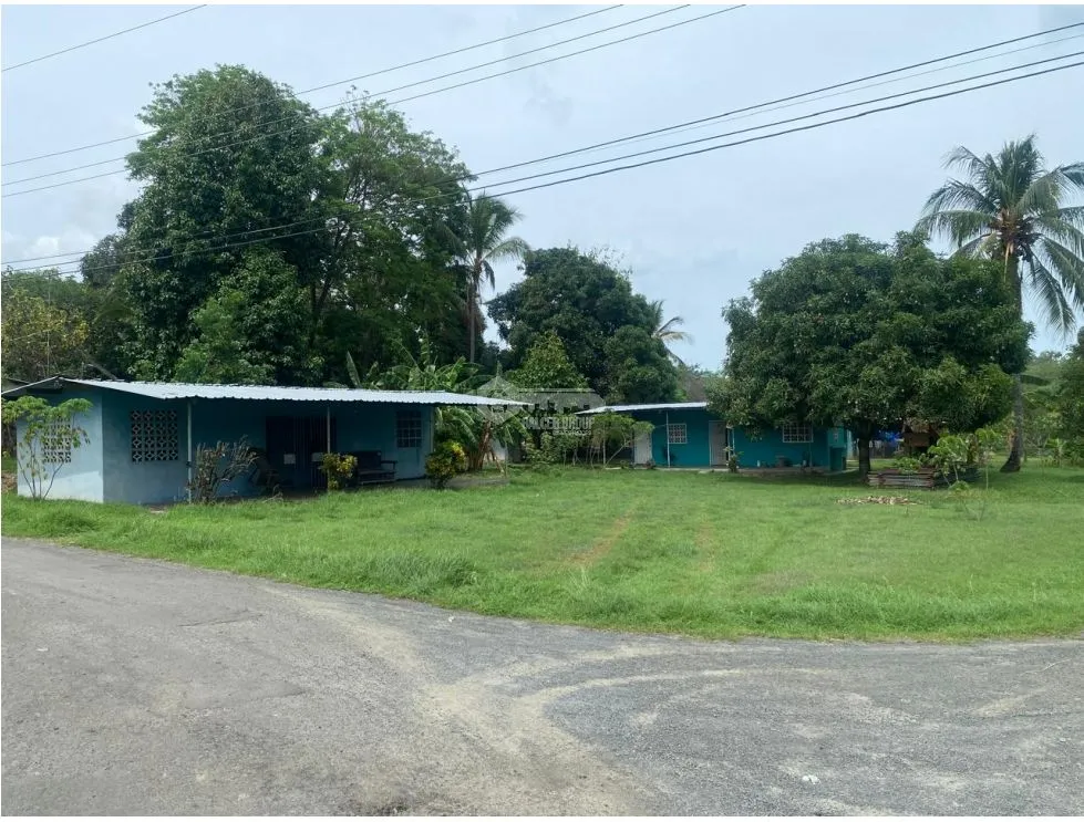 LAND / CORONADO / 1087M / 2 HOUSES / FLAT / CORNER / MAIN ROAD