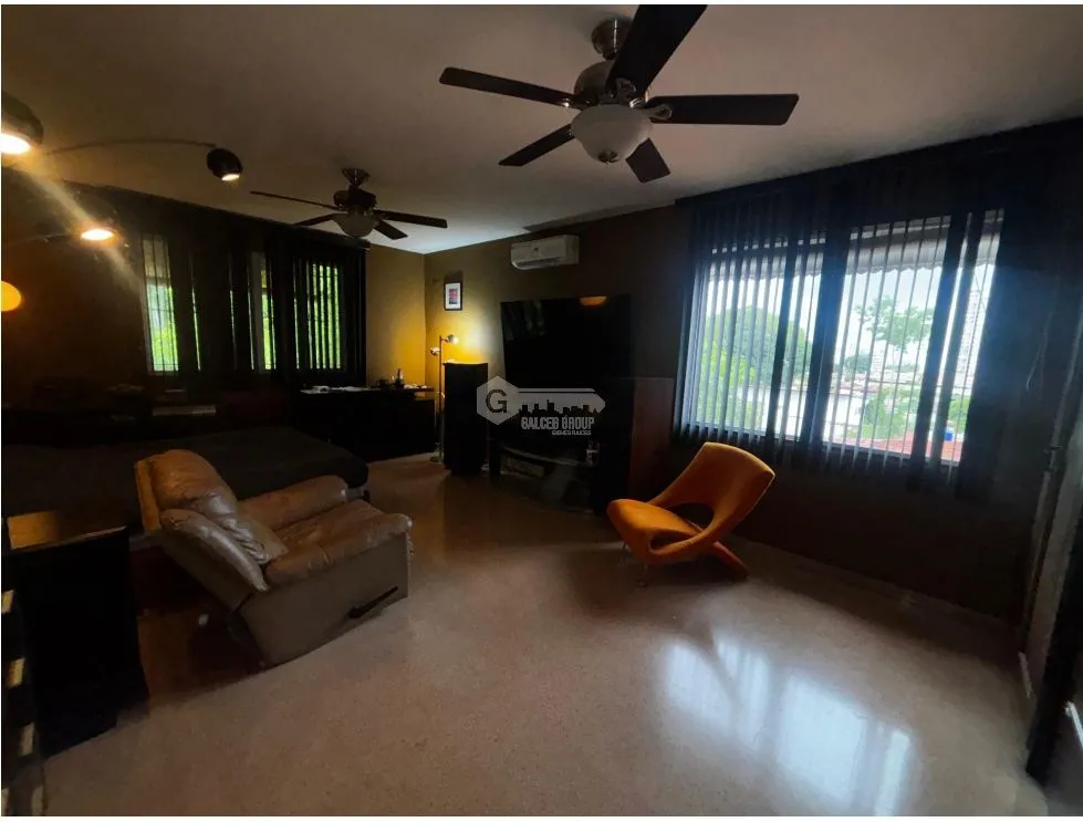 HATO PINTADO / LA LOMA / 622m2 / 5 BEDROOMS / 3 LEVELS / CENTRAL LOCATION